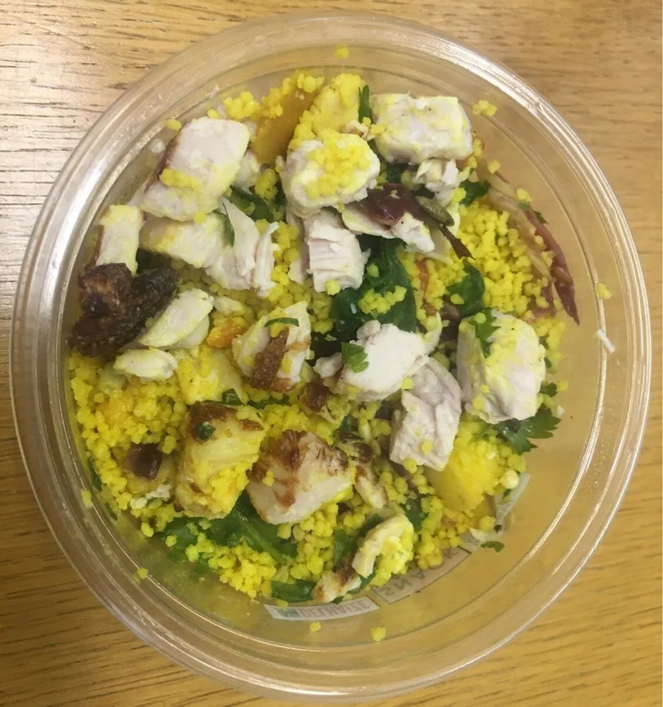 Couscous au poulet et sauce curry
