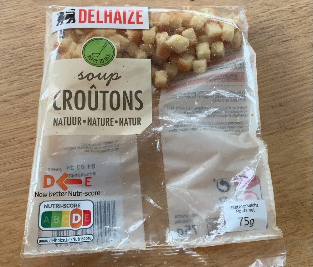 soup croutons nature