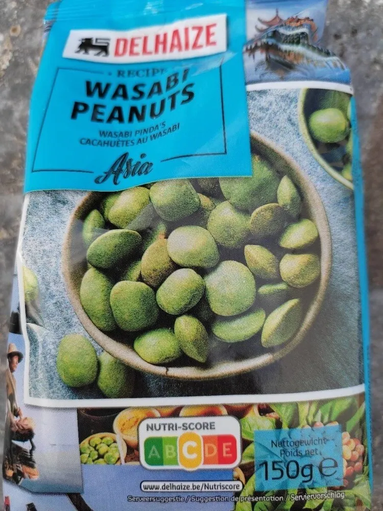 Wasabi peanuts
