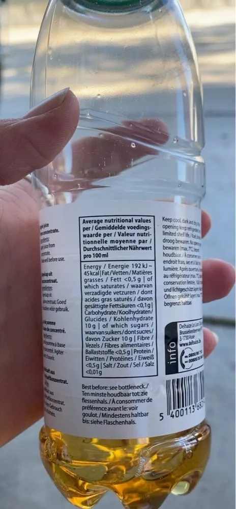 Apple juice from concentrate