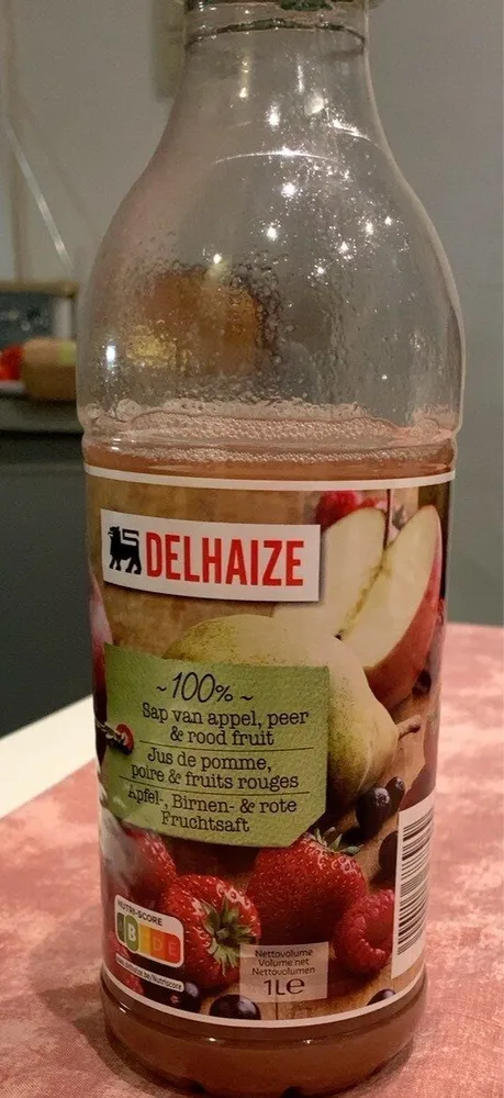 Jus de pomme, poure et fruits rouge