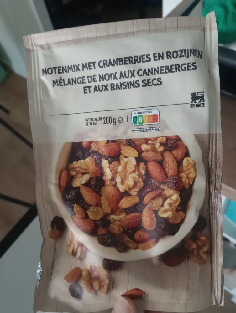 Notenmix met cranberries en rozijnen