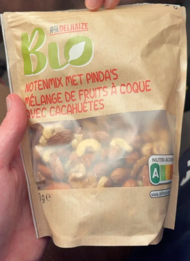 Mélange de fruits à coque avec cacahuètes Bio