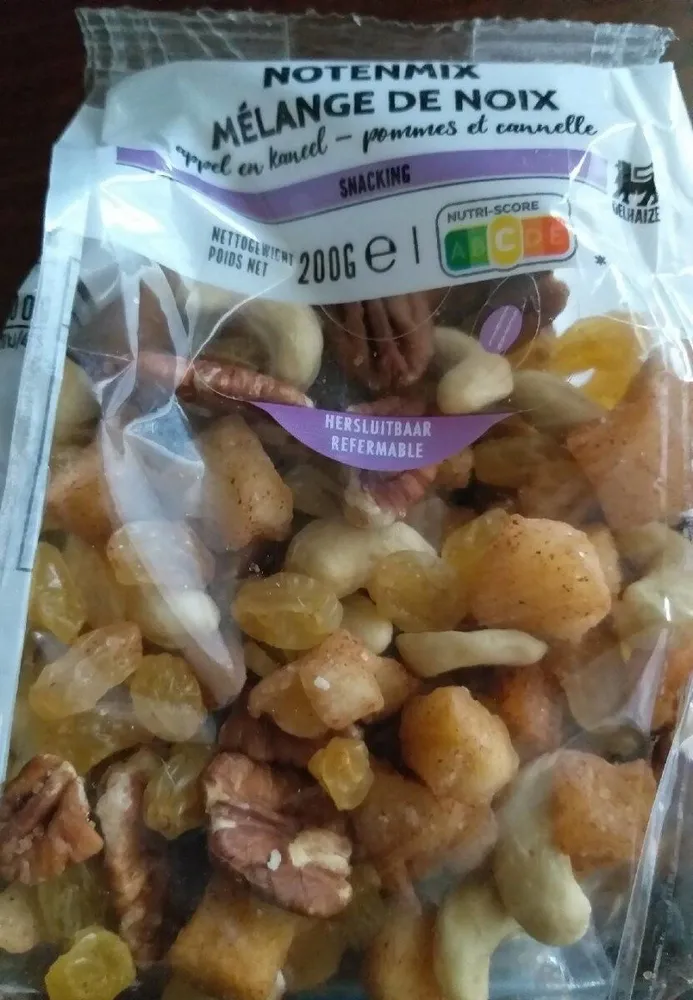 Melange de noix pommes et canelle