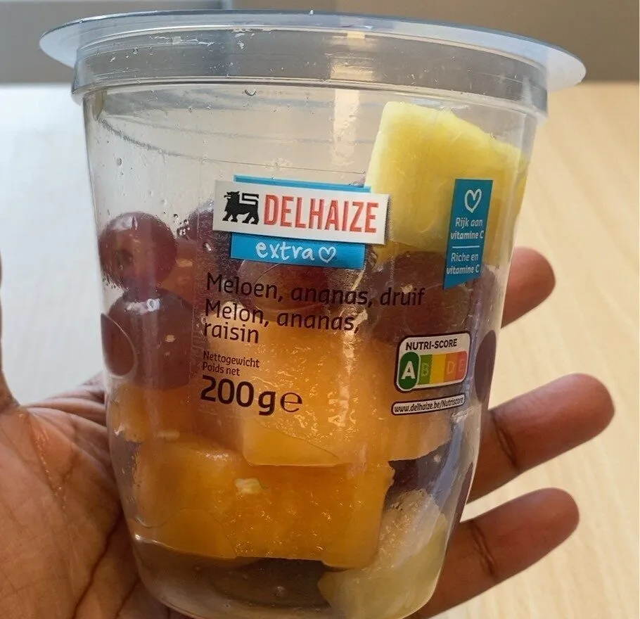 Melon, ananas, raisin