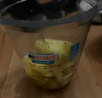 pomme rouge,ananas kiwi, mangue