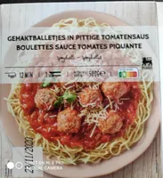 Boulettes sauce tomates piquante spaghetti