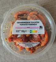 Tomates marinées