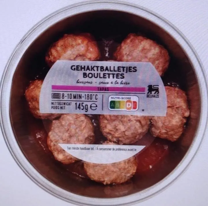 Boulettes de porc et boeuf cuites dans une sauce à la bière
