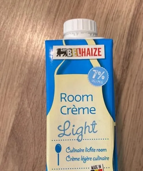 Room Crème Light
