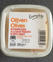 Olives sauce piquante