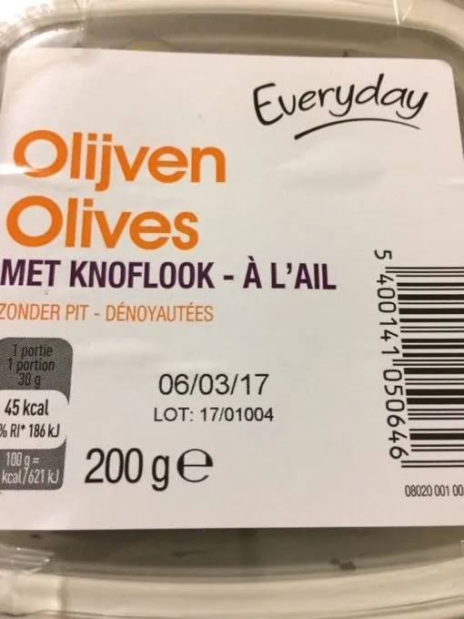 Olives à l'ail