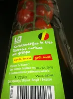 Tomate s cerises en grappe