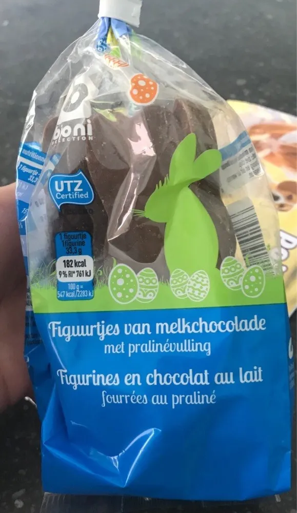 Figurines en chocolat au lait