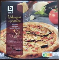 Pizza melanzane e pomodori