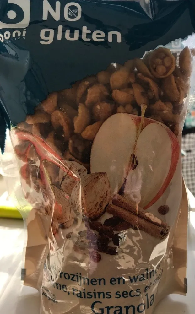 Granola pommes raisins secs et noix