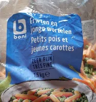 Petits pois et jeunes carottes