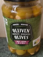 Oliver with garlic