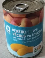 Pêches en tranches