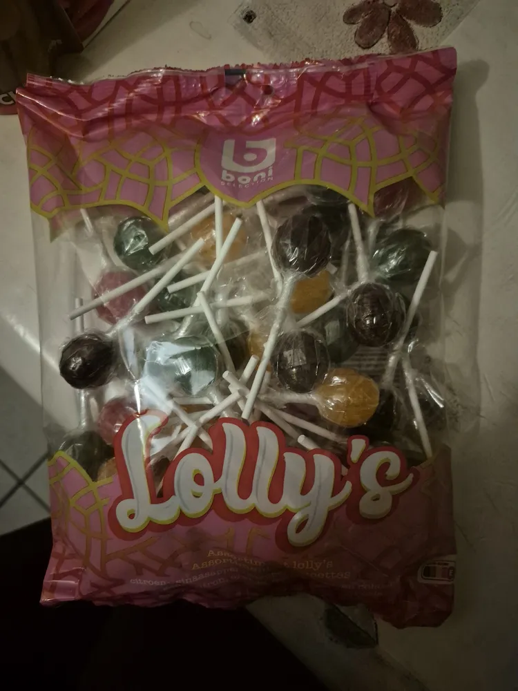 Lolly’s