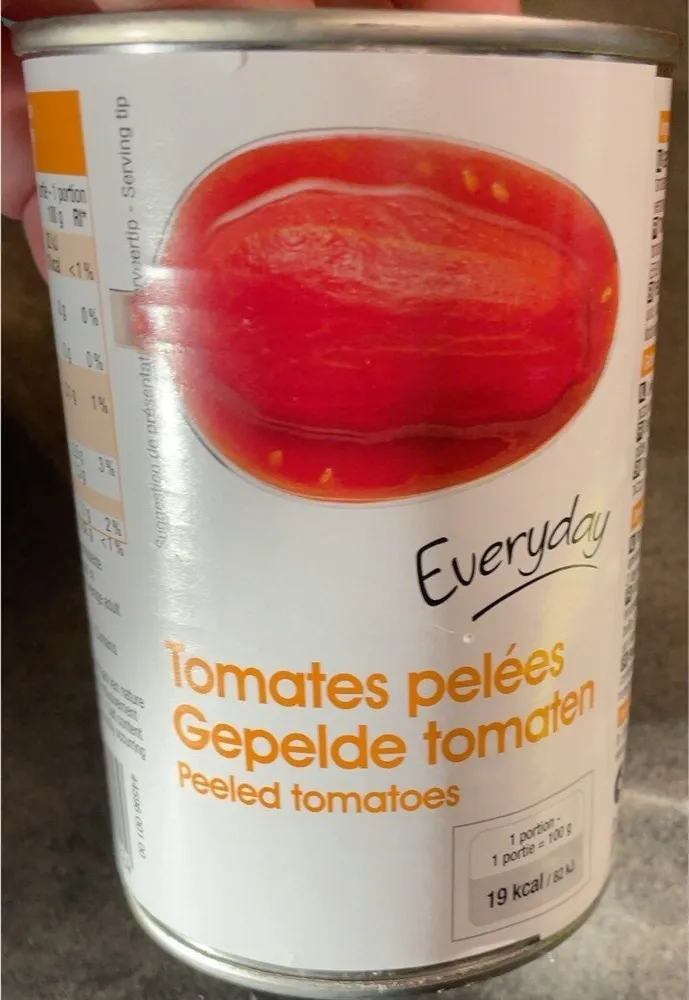 Tomates pelees