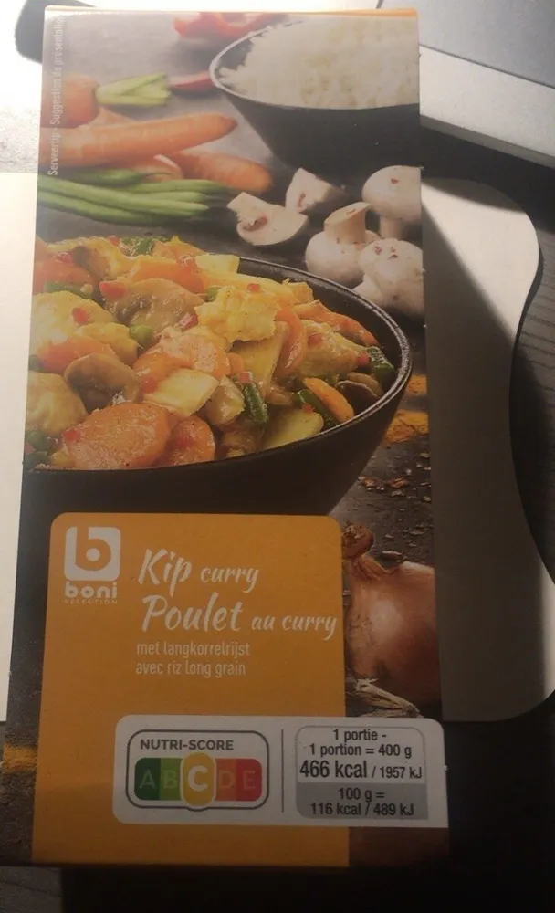 Poulet au curry avec riz long grain