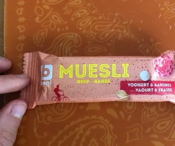 Muesli reep - barre yoghurt & aardbei / yaourt & fraise