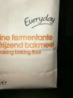 Zelfrijzend bakmeel