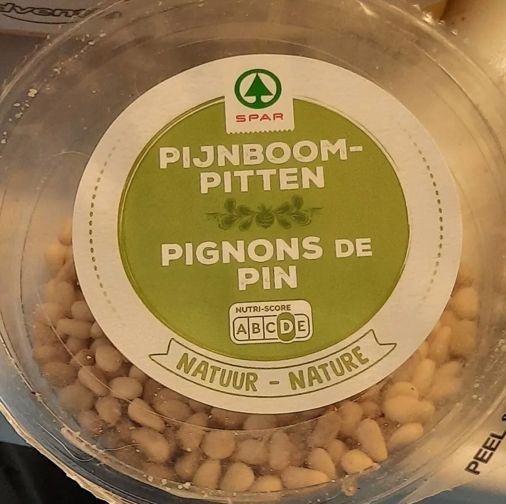 Pignons de pin
