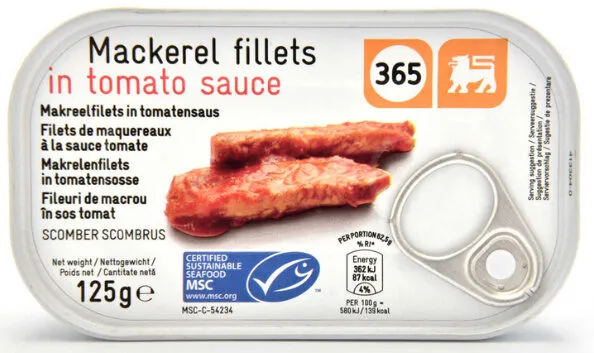 Filets de maquereaux à la sauce tomate