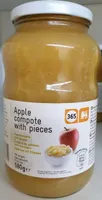 Apple compote with pieces
