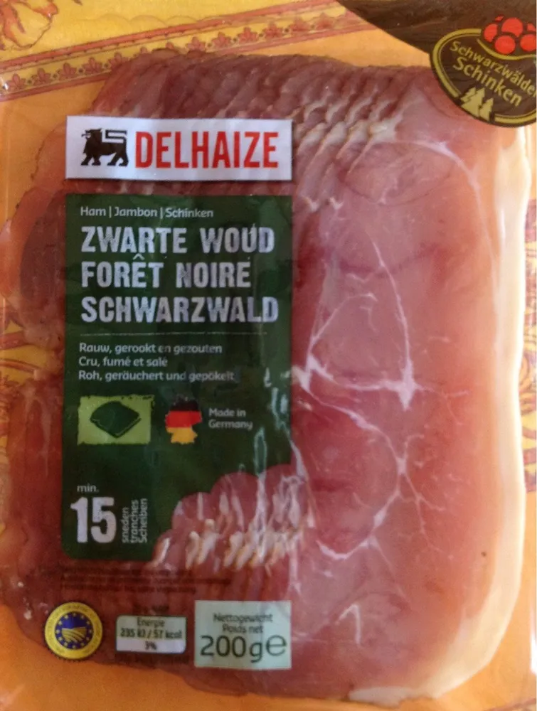 Jambon cru, fumé et salé Forêt noire