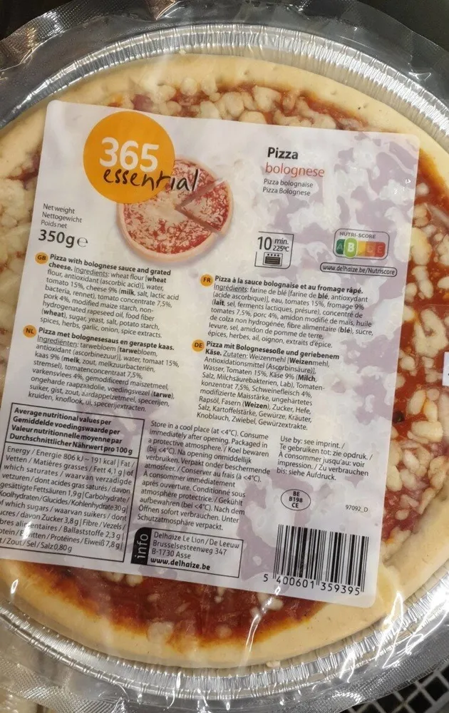 Pizza bolognese