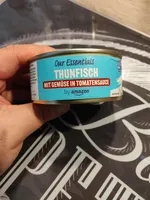 Thunfisch mit Gemüse in Tomatensauce