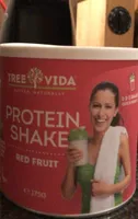 Protein shake red fruit