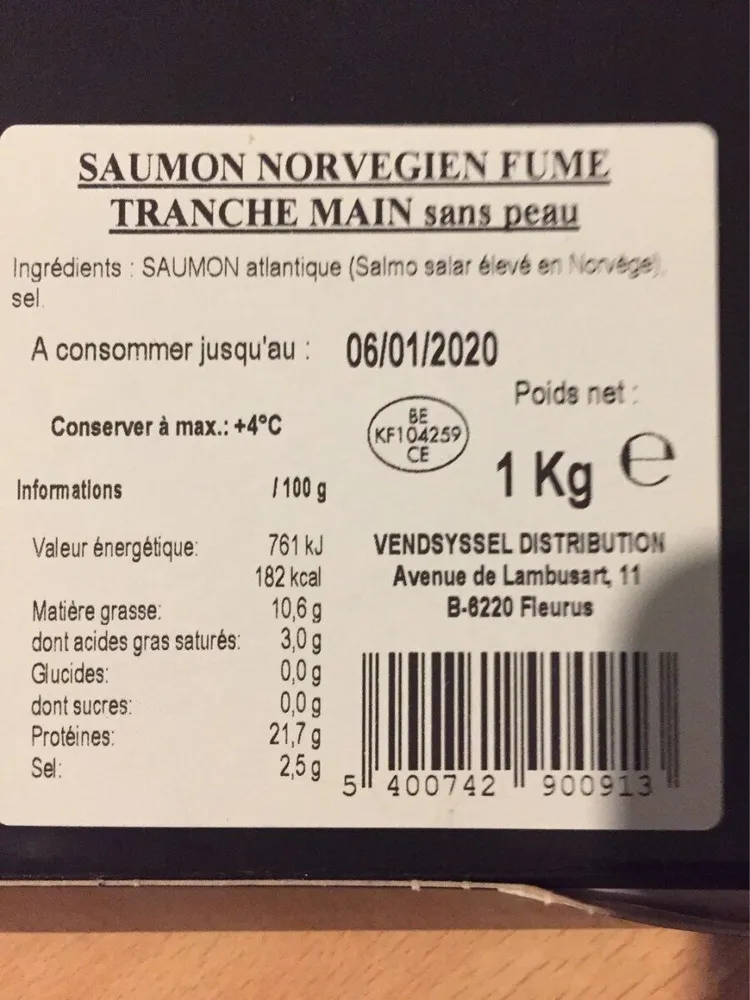 Saumon norvegien fumé tranché à la main sans peau