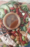 Salade poulet cacahouètes