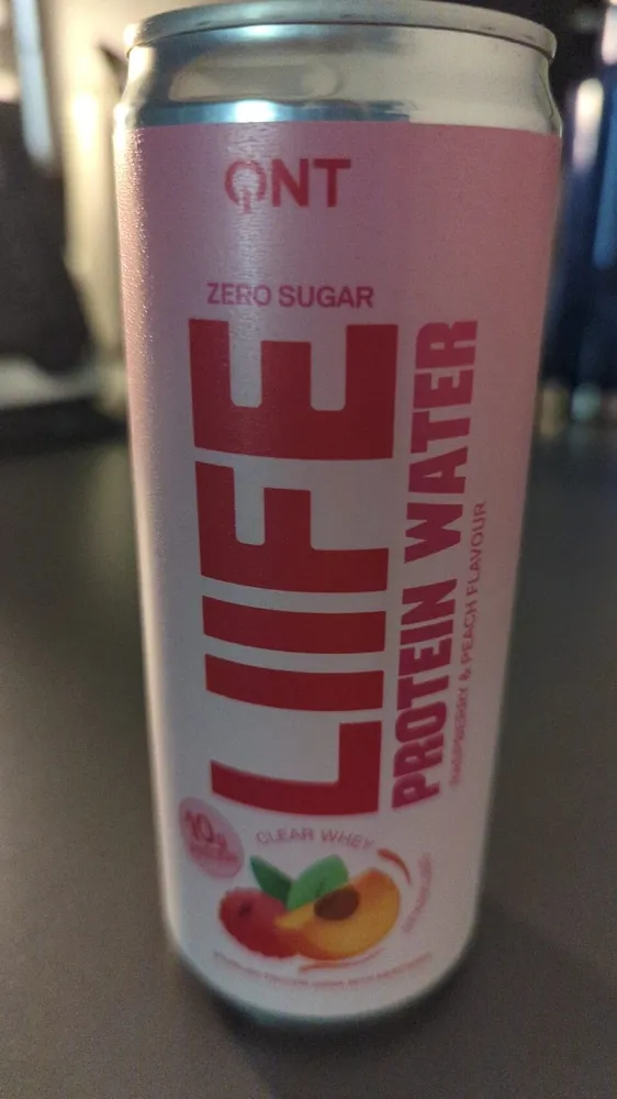 LIFE PROTEIN WATER