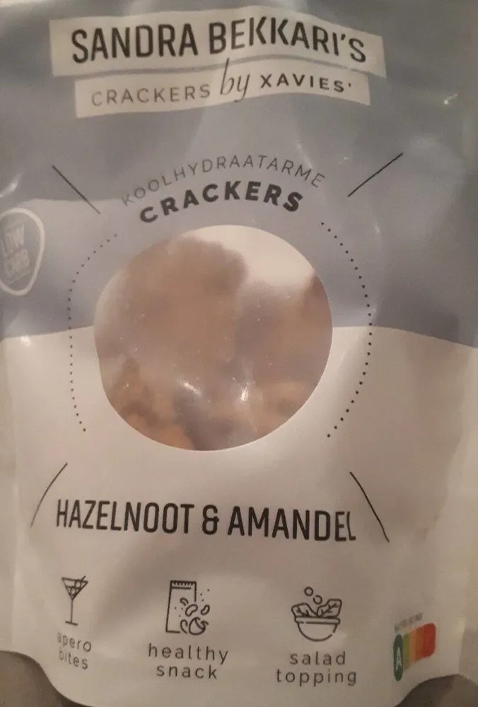 Sandra Bekkari's crackers: hazelnoot-amandel
