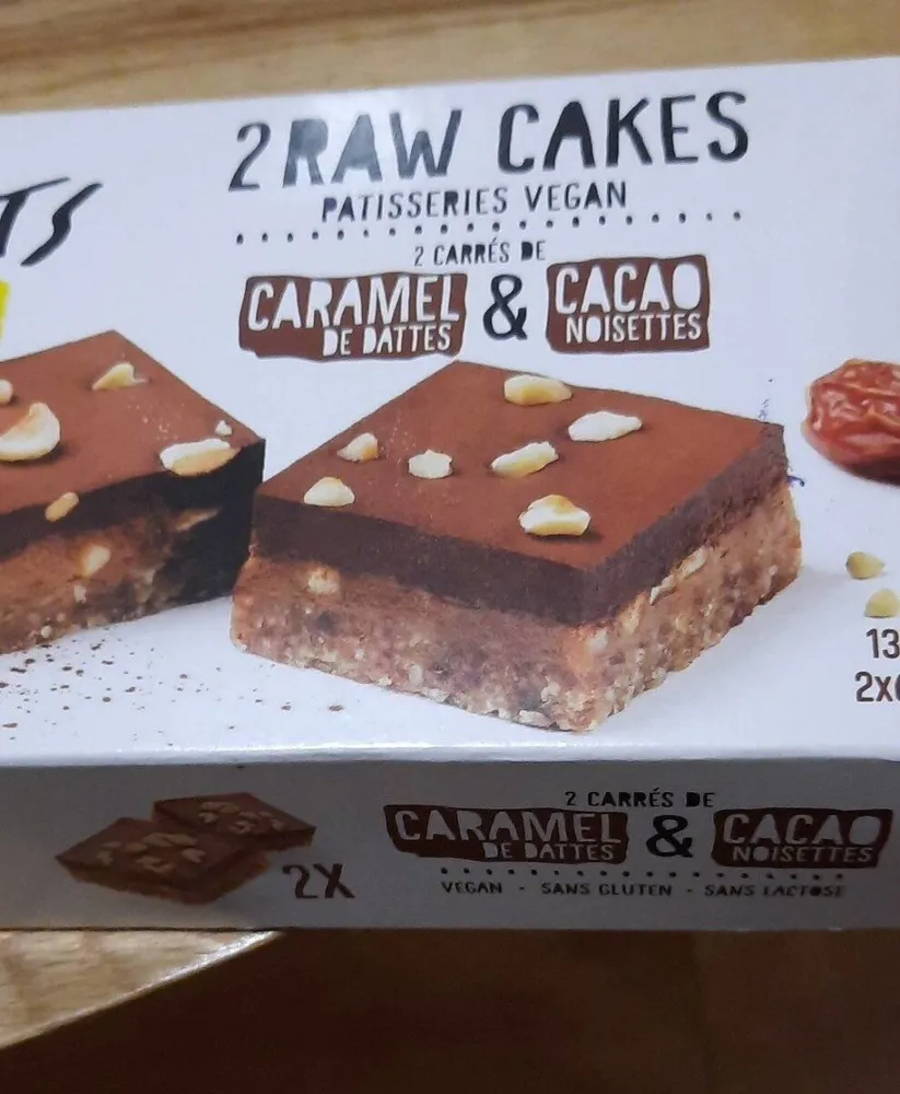 2 raw  cakes