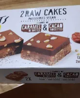 2 raw  cakes