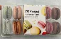 12 macarons chocolat, framboise, vanille, citron, caramel salé et pistache