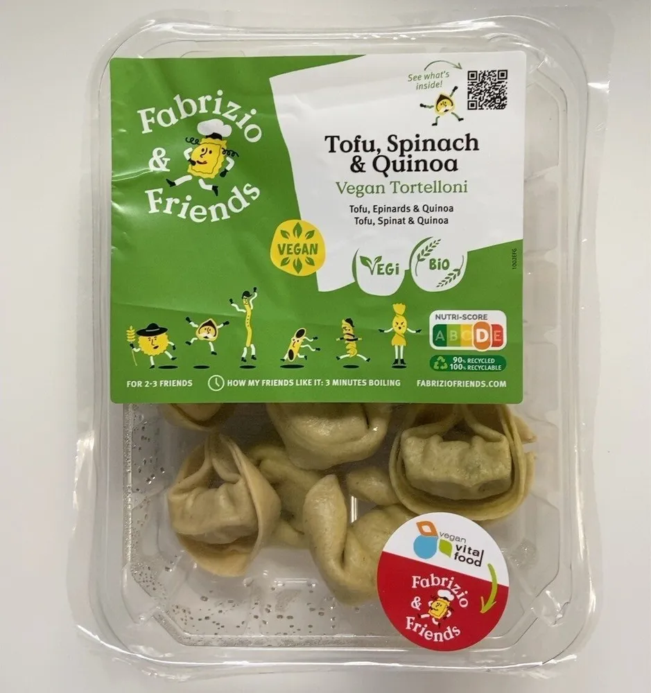 Tortellini mit Tofu, Spinat und Quinoa