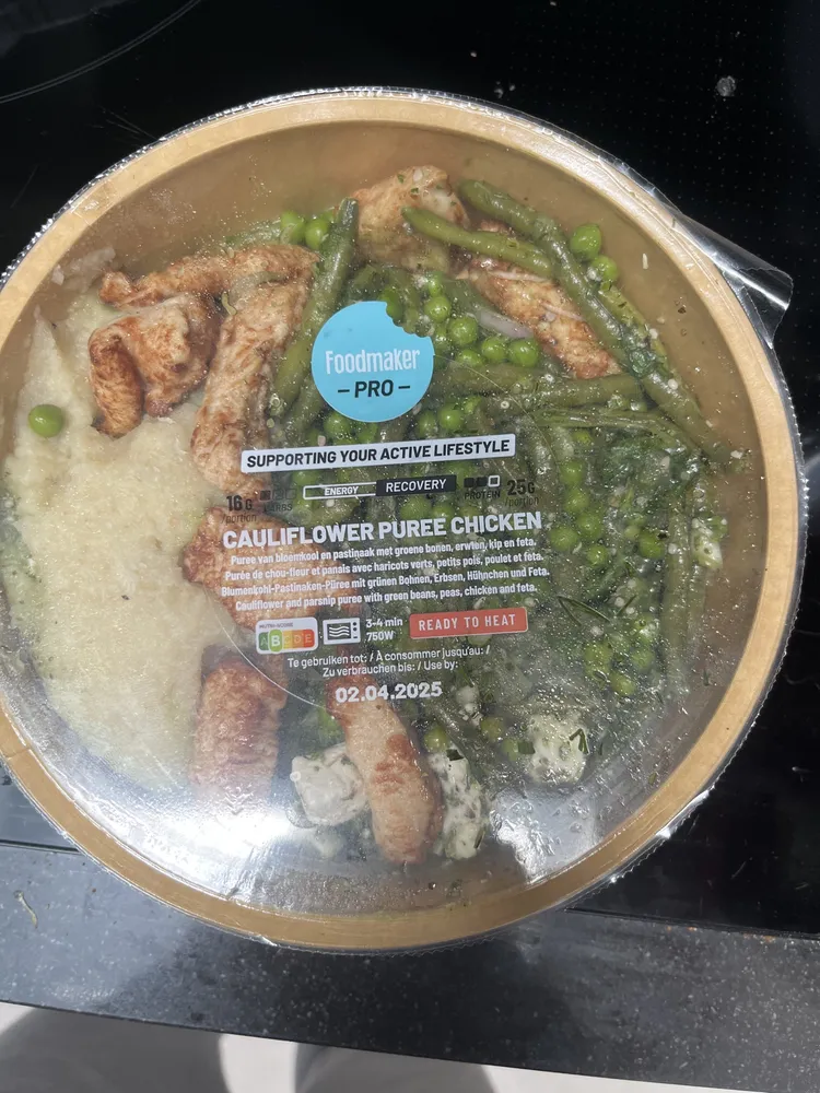 Cauliflower and parsnip puree with green beans, peas, chicken and feta