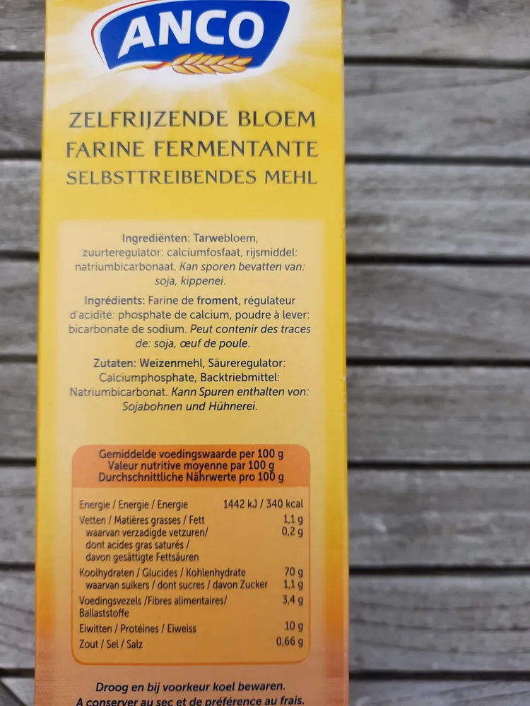 Zelfrijzende bloem