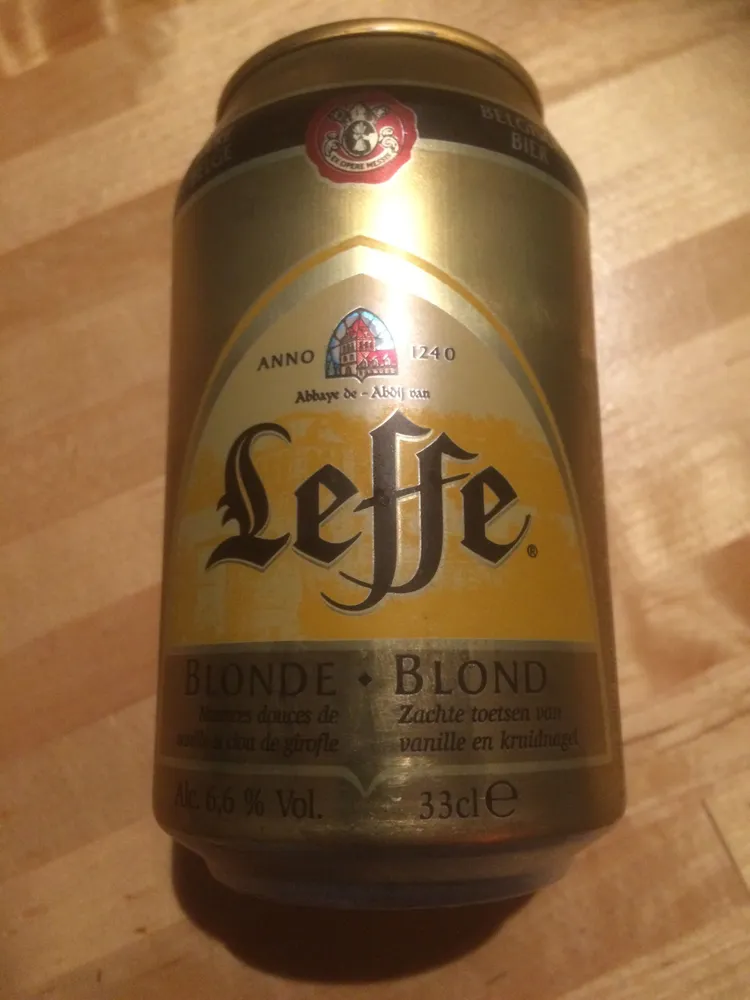 Leffe Blond bier blik