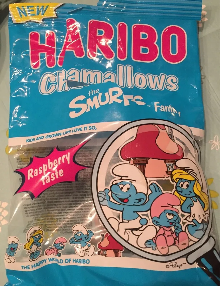 Haribo Chamallows the Smurfs Family
