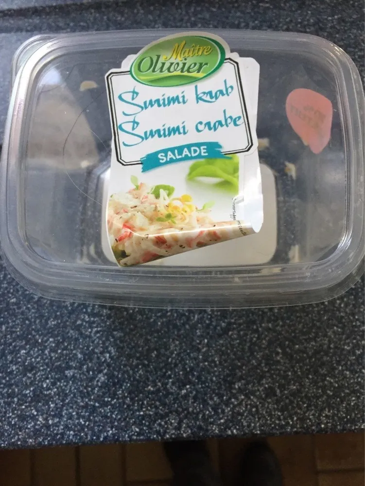 Salade de surimi crabe