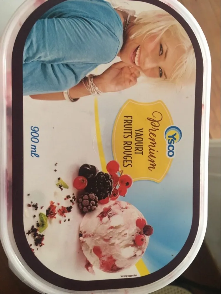 Glace yaourt fruits rouges