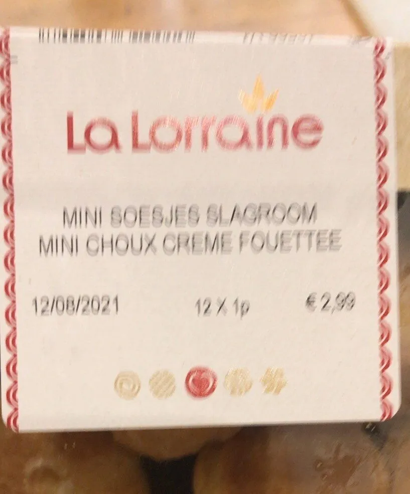 Mini choux crème fouttée